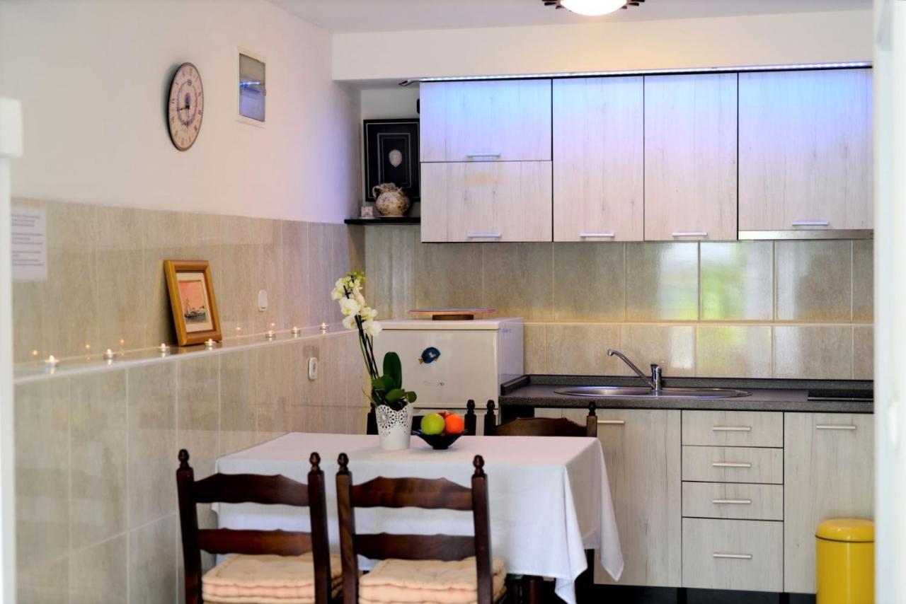 Apartment Crikvenica Car Exteriör bild