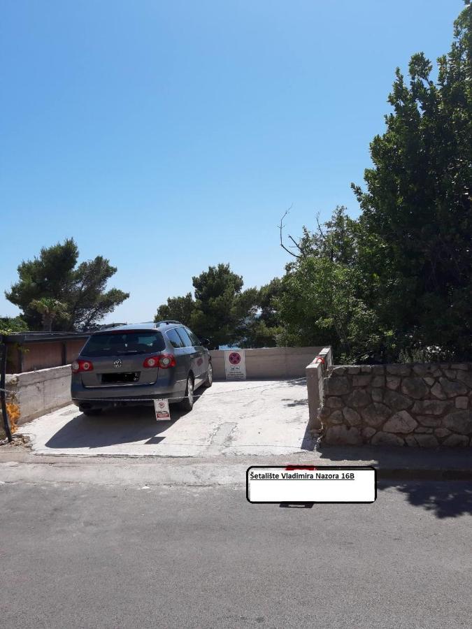 Apartment Crikvenica Car Exteriör bild